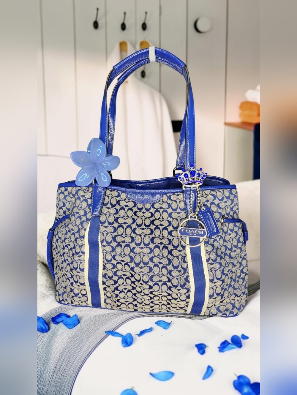 Coach Signature Stripe 6cm Devin Shoulder Bag (Model F27008) In Cobalt Navy Blue